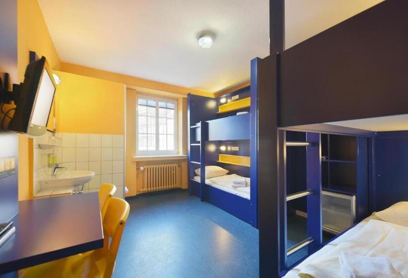 4인용 스탠다드 룸, Bed Nbudget Expo Hostel Rooms