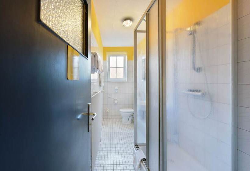 스탠다드 룸 공동 욕실, Bed Nbudget Expo Hostel Rooms