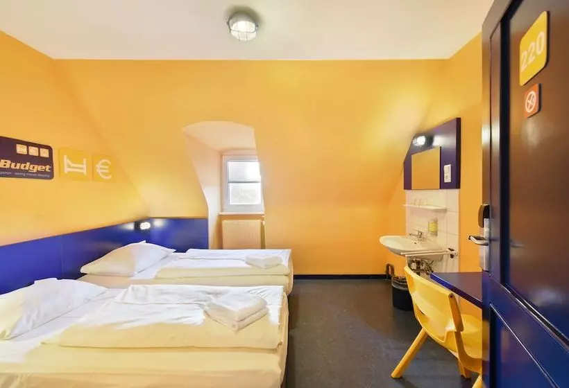 Standard-huone Jaettu Kylpyhuone, Bed Nbudget Expo Hostel Rooms