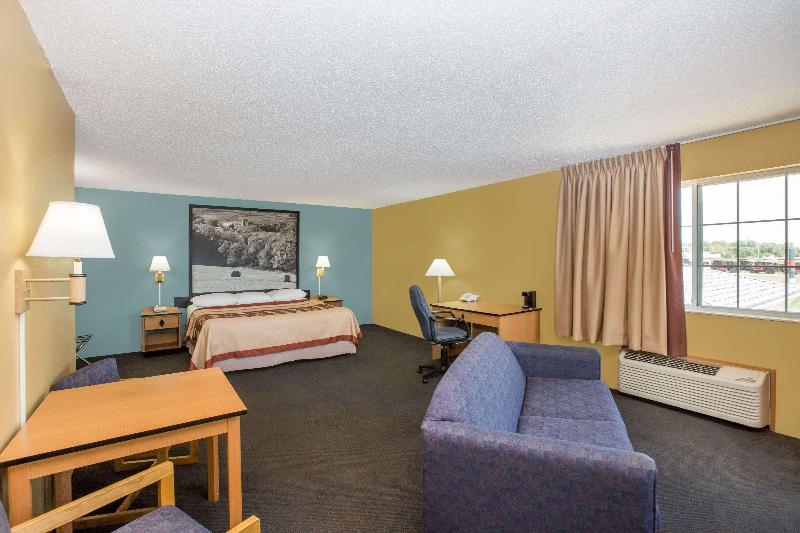 اتاق استاندارد با سرویس بهداشتی مشترک, Bed Nbudget Expo Hostel Rooms
