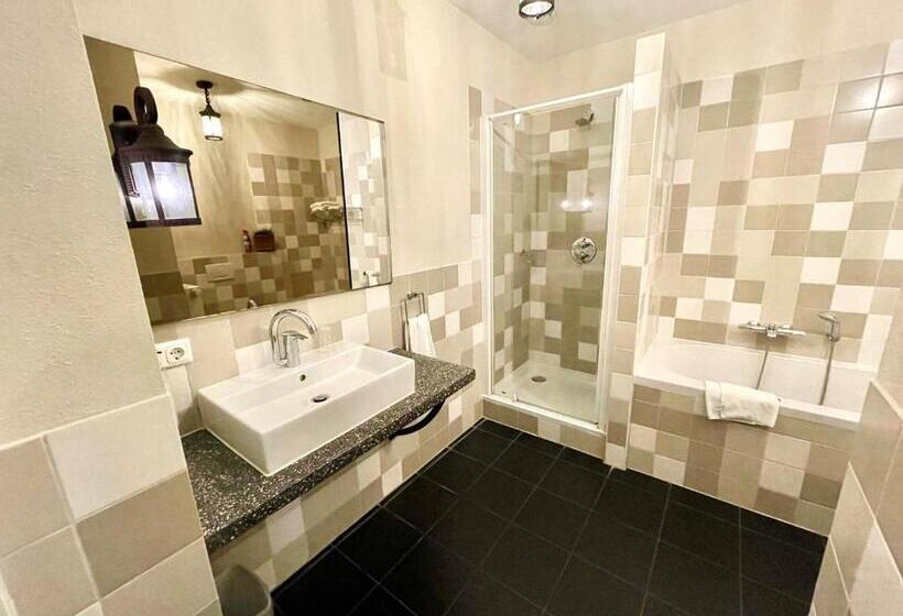 デラックスルーム, & Restaurant   Auberge De Hilver