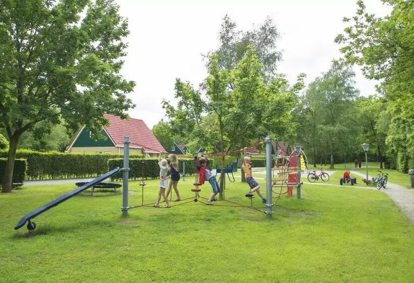 ファミリールーム, & Restaurant   Auberge De Hilver