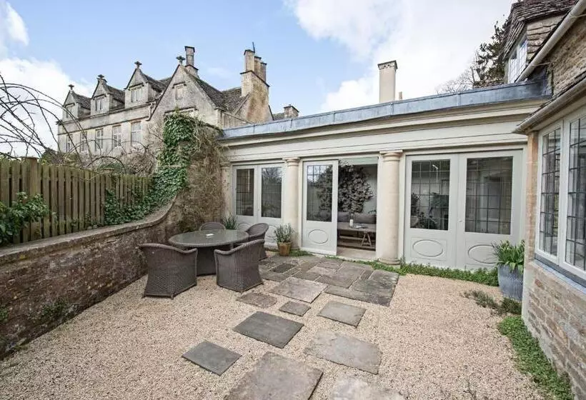 キングサイズベッドのデラックススイート, Barnsley House