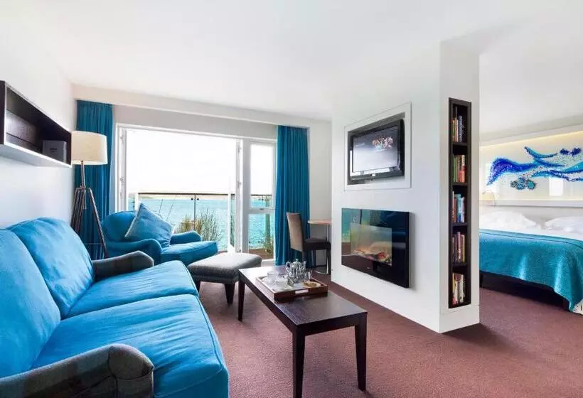 Sviitti Parveke, Cliff House