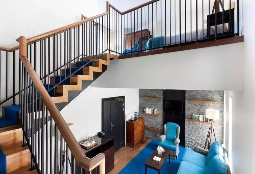 Sviitti, Cliff House