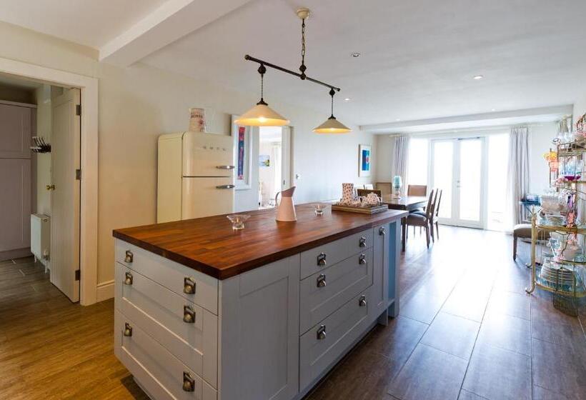 スーペリアー1ベッドルームビラ, Cliff House