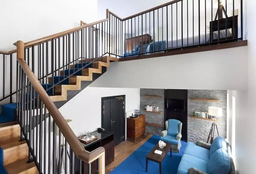 Sviitti, Cliff House
