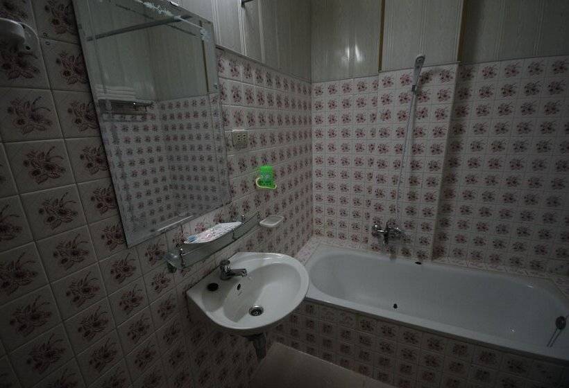 Номер Superior, Dara Reang Sey Hotel Phnom Penh