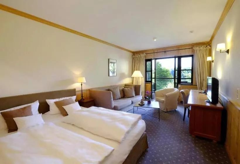Juniorsviitti Parveke, Gut Klostermuhle Natur Resort & Medical Spa