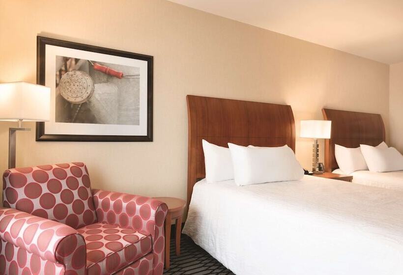 适合残疾人使用的标准间, Hilton Garden Inn Akron Canton Airport