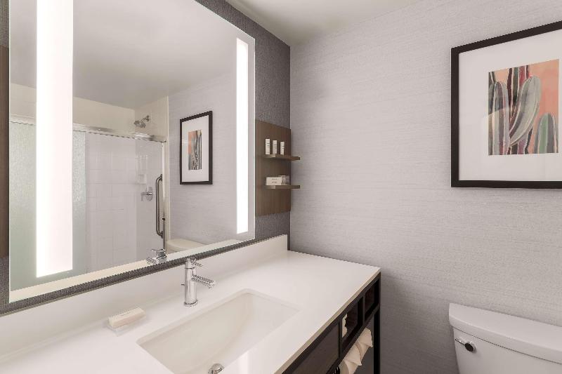 Стандартный Номер Кровать Кинг, Hilton Garden Inn Reno