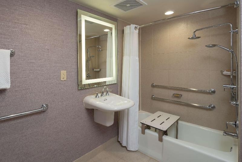 غرفة قياسية سرير كينج, Hilton Washington Dc/rockville Hotel & Executive Meeting Ctr