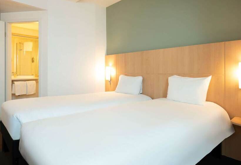 Номер Стандарт, Ibis Lausanne Centre