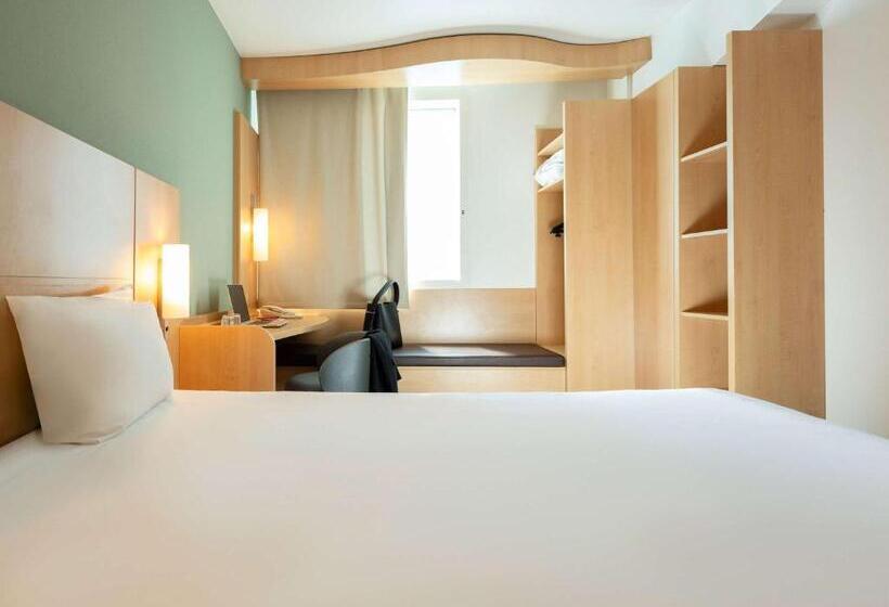 Номер Стандарт, Ibis Lausanne Centre
