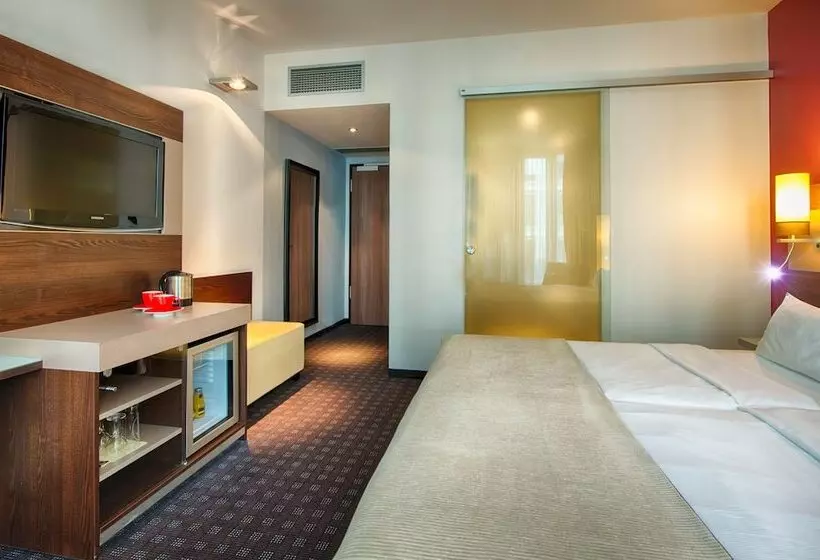 Comfort Room, Leonardo Royal Hotel Munich