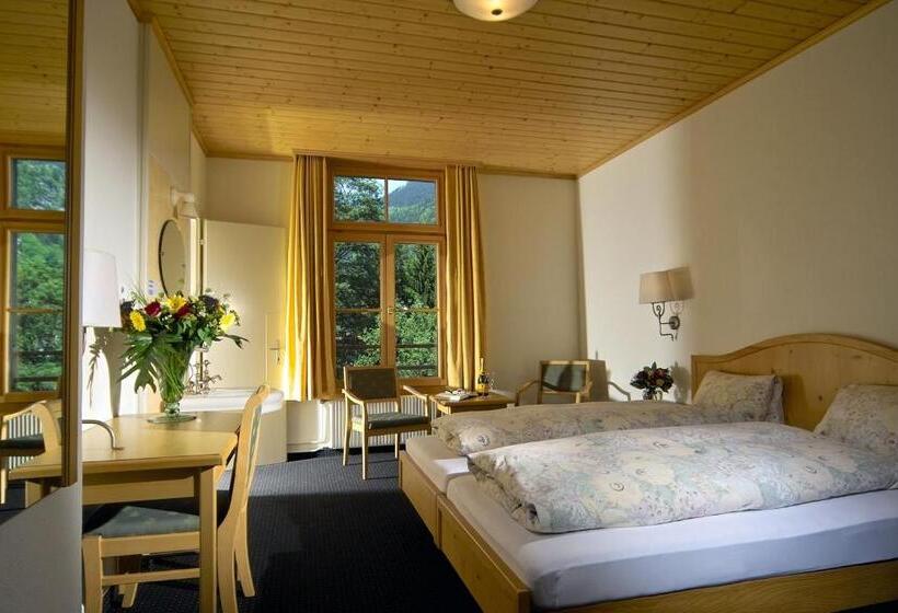 스탠다드 룸, Staubbach