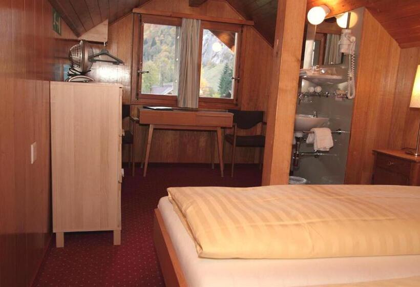 스탠다드 룸 공동 욕실, Staubbach