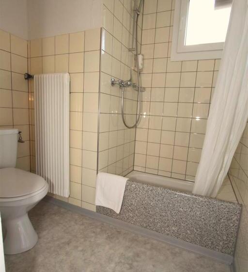 Четырехместный Номер Стандарт, Staubbach