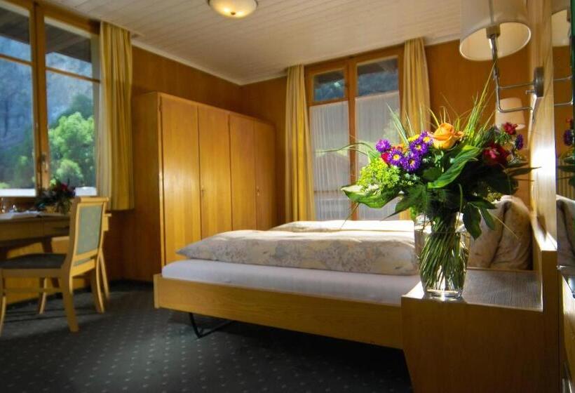 스탠다드 전망 룸, Staubbach