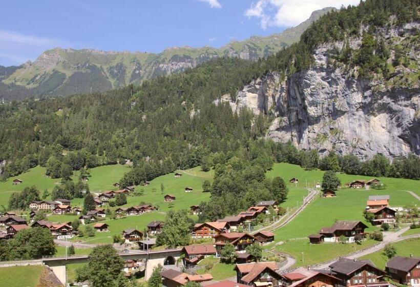 스탠다드 트리플 룸, Staubbach