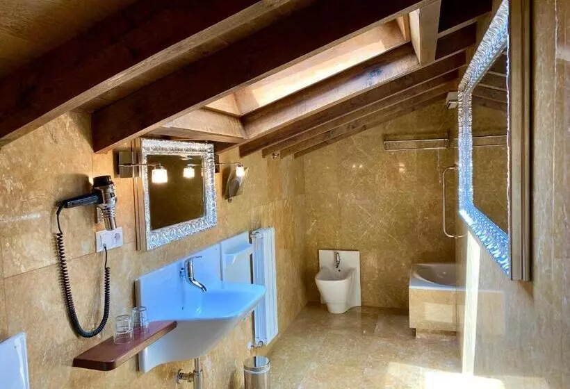 スーペリアースイート, Akla Hotel Suites Valles Pasiegos
