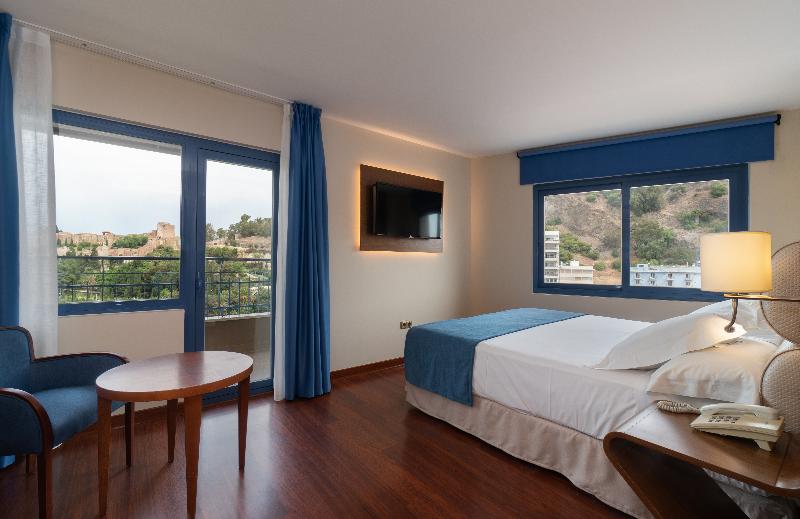 מיטת קינג בסוויטה, Super 8 By Wyndham Iah West/greenspoint