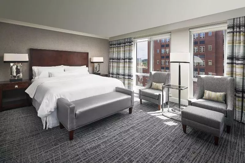 اتاق استاندارد با تخت بزرگ, The Westin Alexandria Old Town
