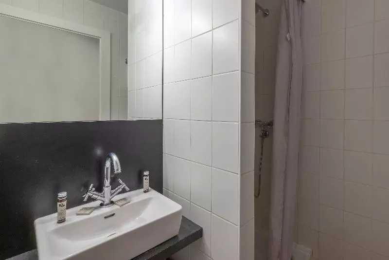 اتاق استاندارد, Tralala Hotel Montreux
