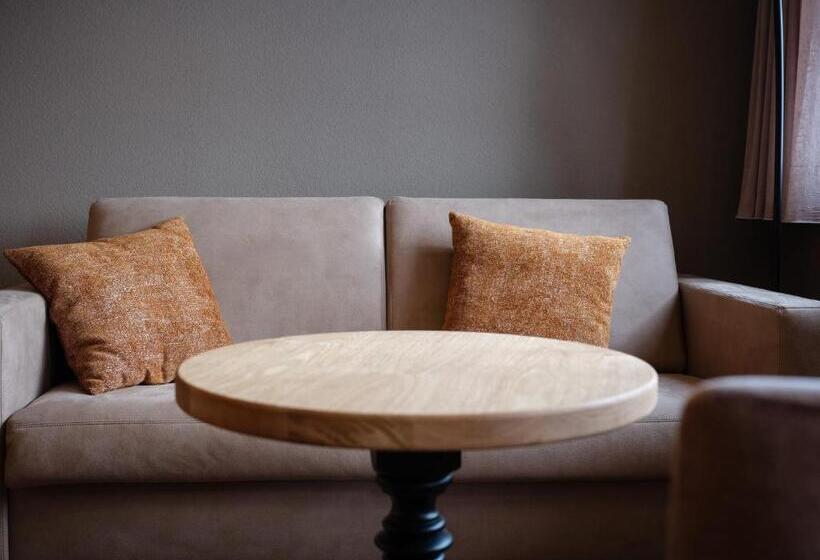 غرفة سوبيريور مزودة بشرفة, Panorama Hotel & Restaurant