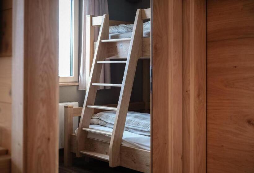 غرفة عائلية, Panorama Hotel & Restaurant