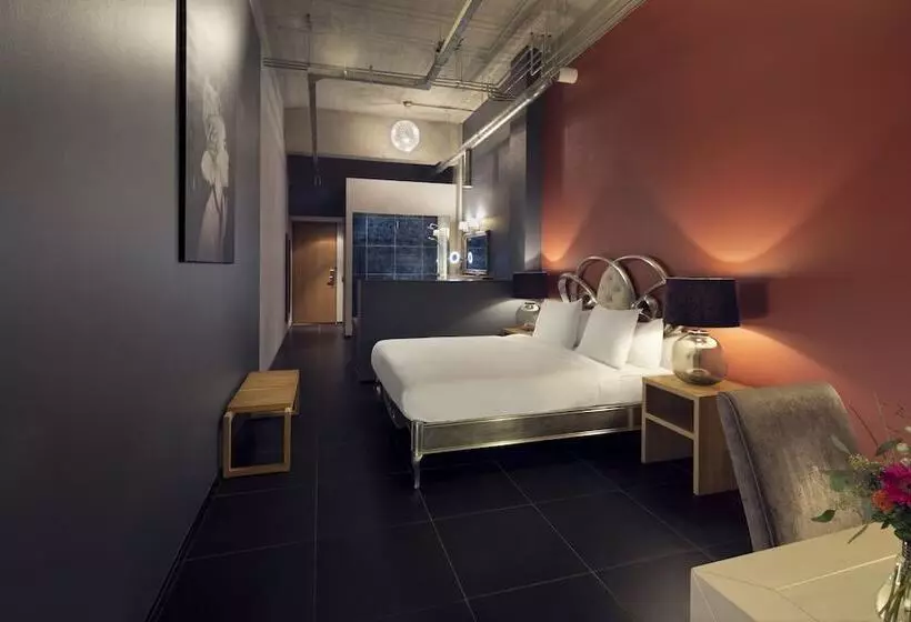 سوییت جونیور, Westcord Hotel Eindhoven
