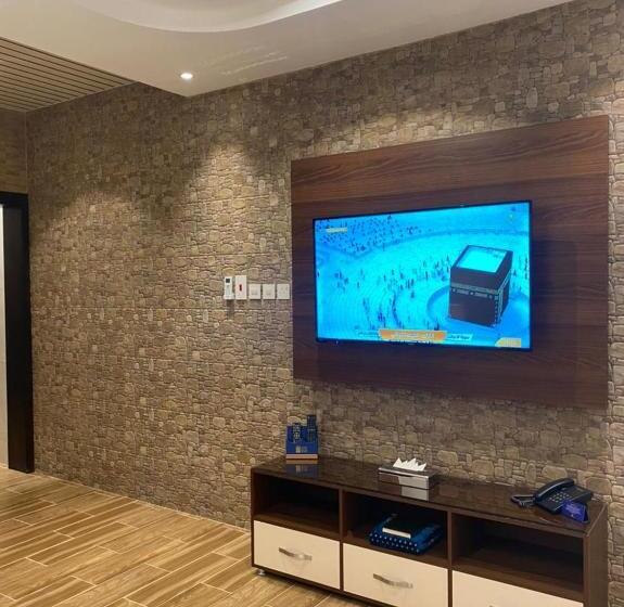 Suite Deluxe, القصر للاجنحة الفندقية احد رفيدة