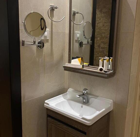 Suite Deluxe, القصر للاجنحة الفندقية احد رفيدة