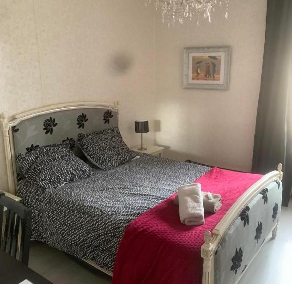 스탠다드 룸, Le Saint Hilaire