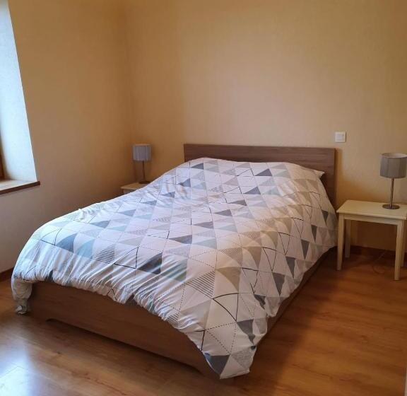 침실 1개 발코니 아파트, Le Saint Hilaire