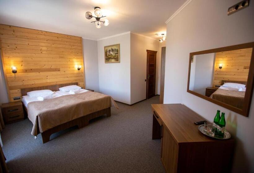 Habitación Estándar con Balcón, князів двір