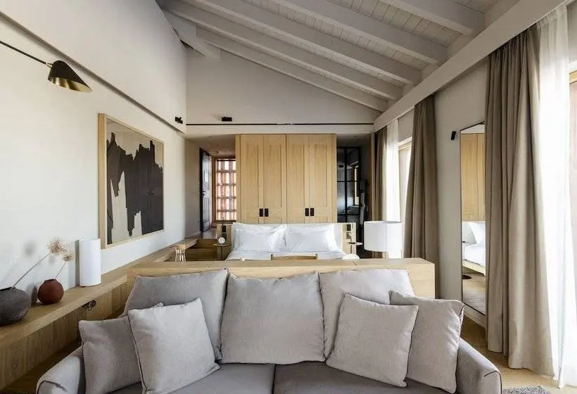 スイート, Casa Di Langa