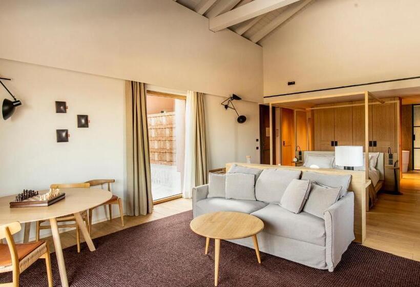 סוויטה נשיאותית, Casa Di Langa