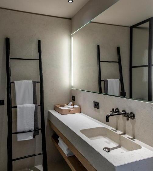 סוויטה, Casa Di Langa