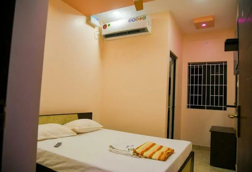 デラックスルーム, Sivamurugan Residency