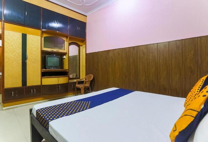 标准间, Spot On Sahil Palace