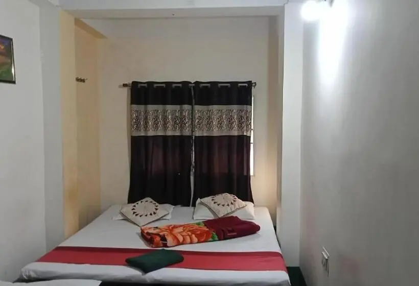 スタンダードルーム, Sukun Guest House