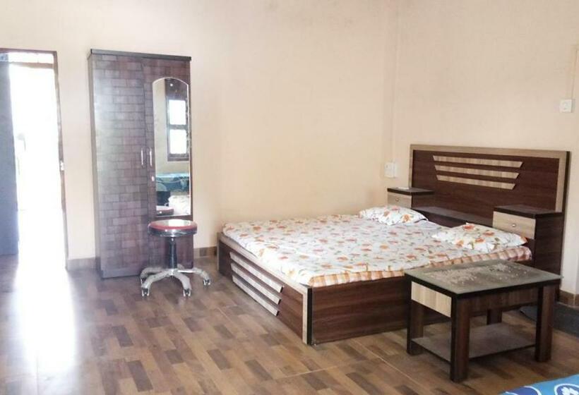 חדר משפחתי, Kamat Cottages