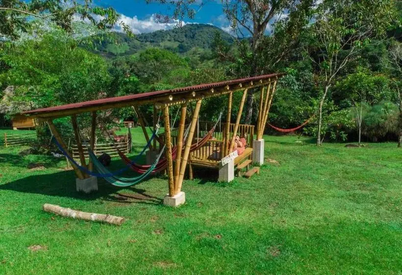 Standard-huone, La Perla Negra   Black Pearl Eco Hostel