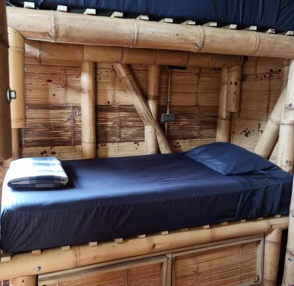 Familienzimmer, Bergblick, La Perla Negra   Black Pearl Eco Hostel