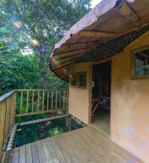 Suite mit Balkon, La Perla Negra   Black Pearl Eco Hostel