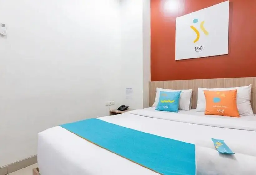 スーペリアールーム, Sans Hotel Rajawali Surabaya By Reddoorz