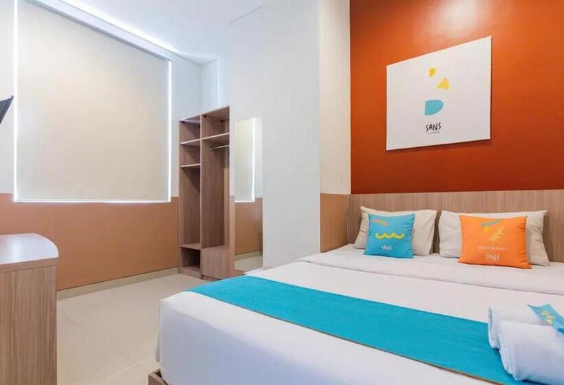 豪华房间, Sans Hotel Rajawali Surabaya By Reddoorz