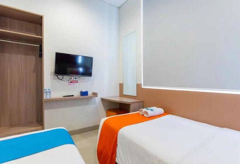 高级大房间, Sans Hotel Rajawali Surabaya By Reddoorz