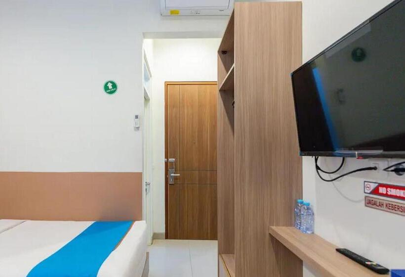 高级大房间, Sans Hotel Rajawali Surabaya By Reddoorz